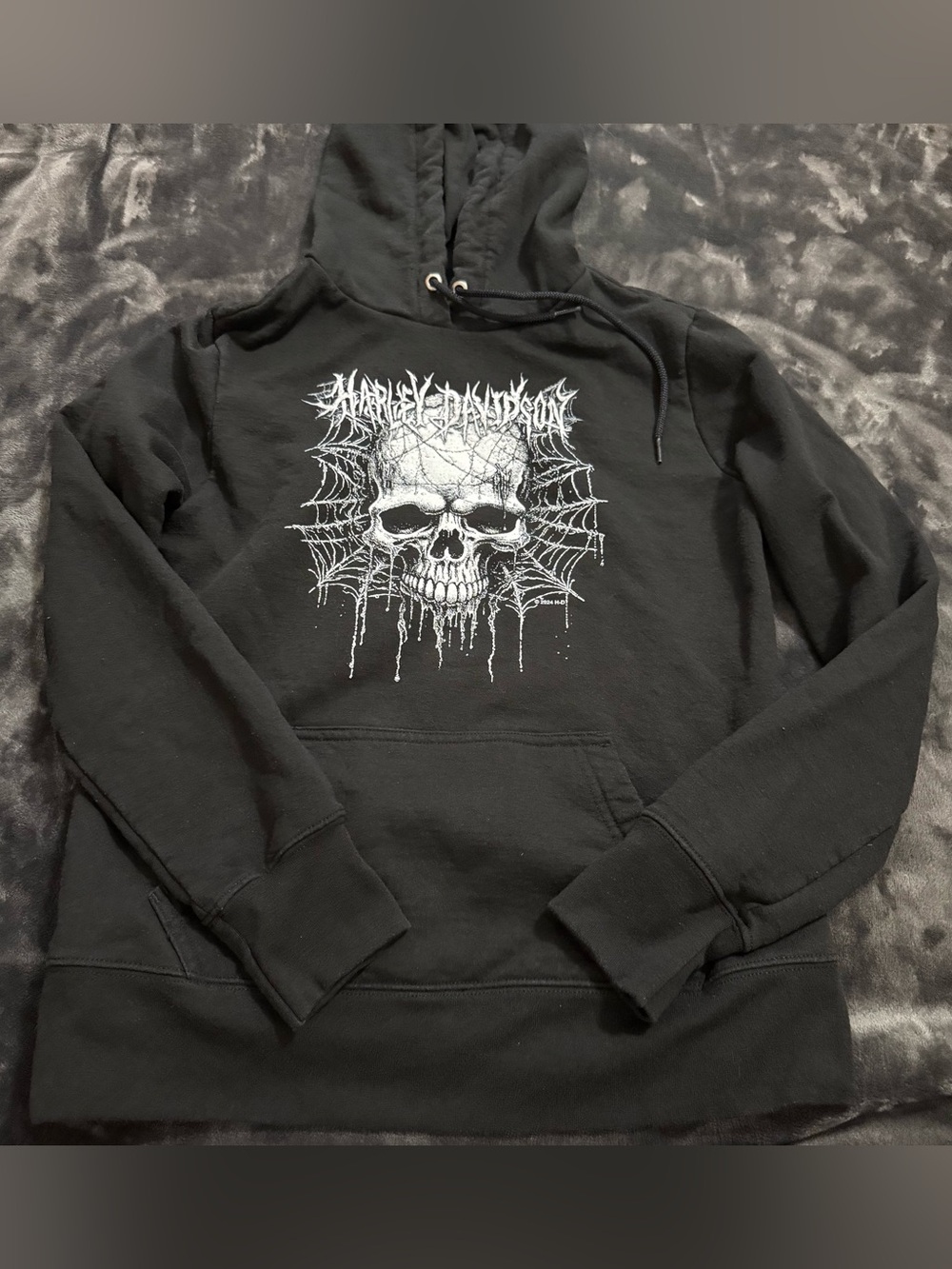 Harley-Davidson Black Hoodie with White Dripping Skull & Web Graphic